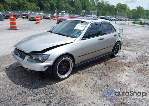 2002 Lexus Is 300 из США, поврежденный, VIN JTHBD192620056078